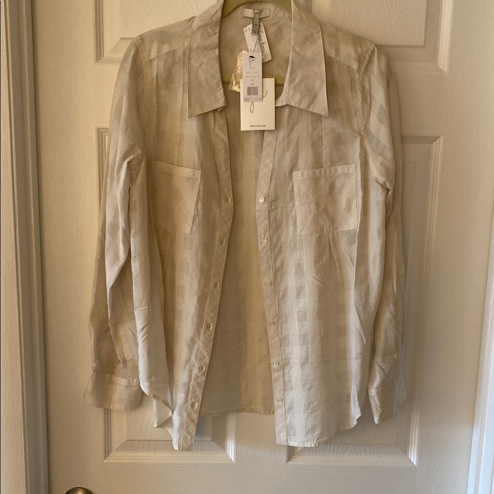 Elegant cotton blouse